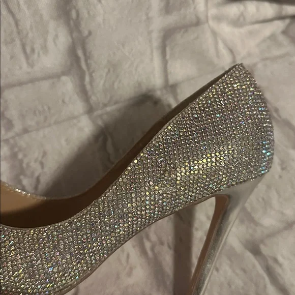 Steve Madden Glittering Silver Women’s Heels Size 7 - Picture 9 of 12